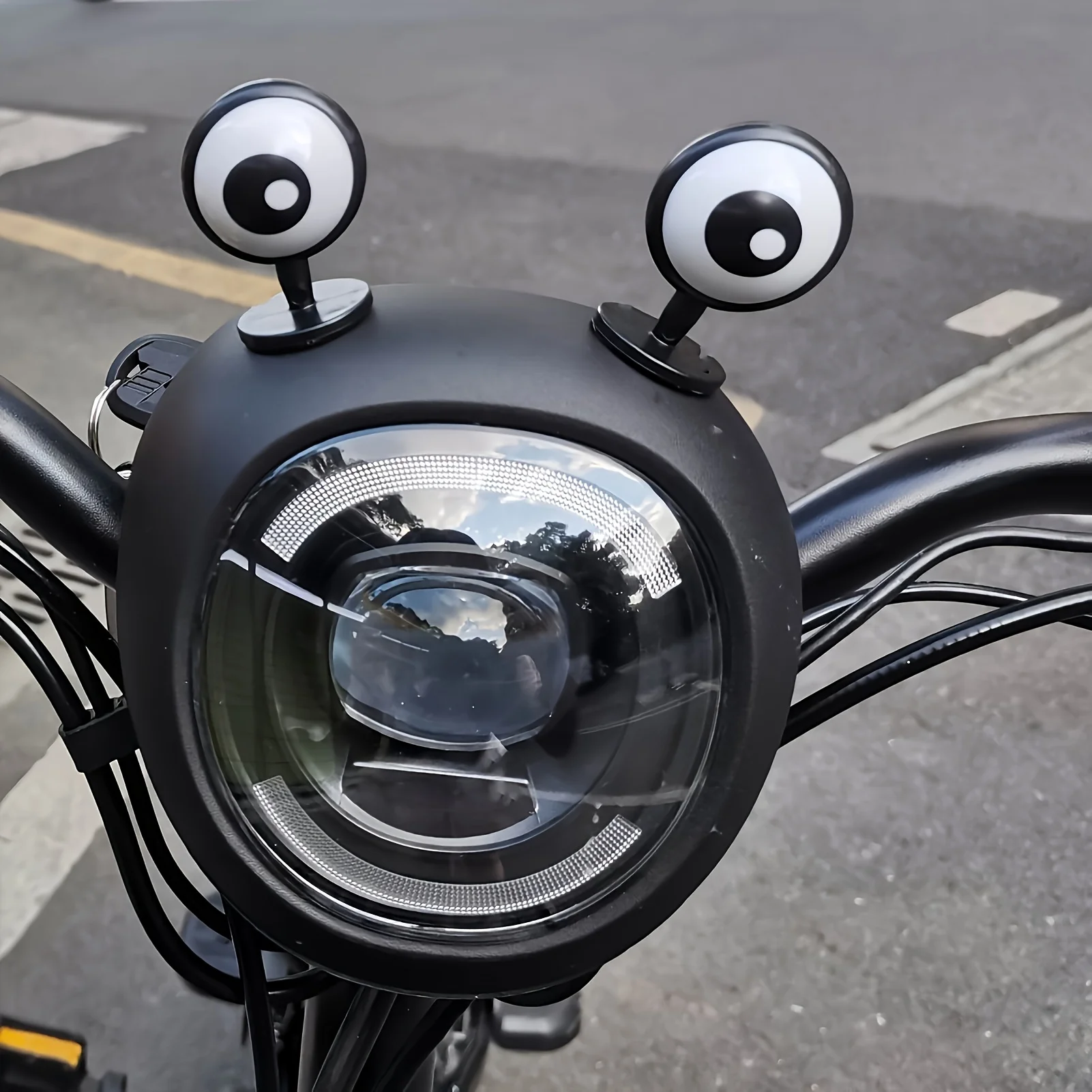 Motorcycle Helmets - 2 Stück Elektrofahrrad-Augendekorationen, verspielte Motorrad-Accessoires, niedliche